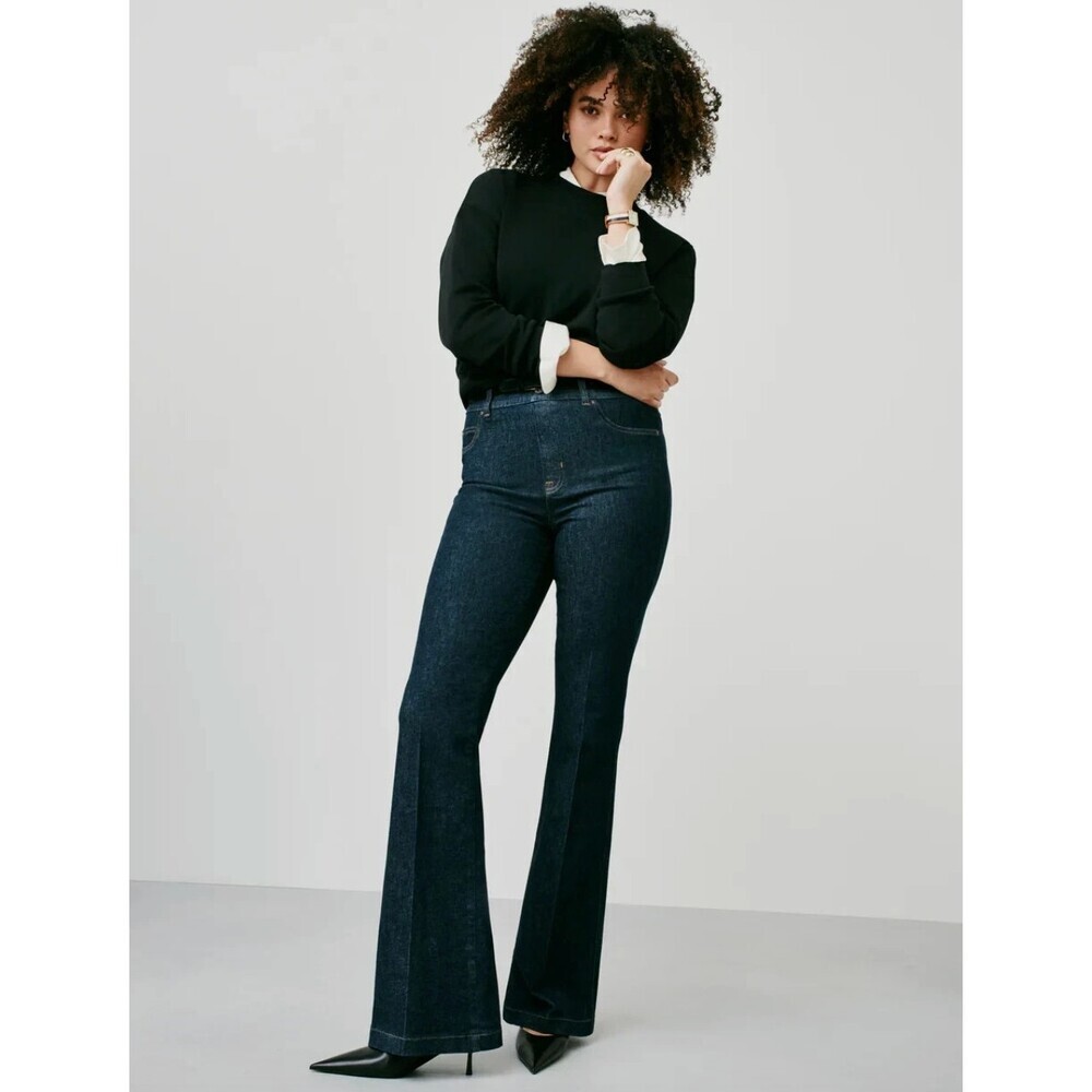 Spanx SPANXshape EveryWear Flare Jeans in Raw Indigo Dark Wash Size Large